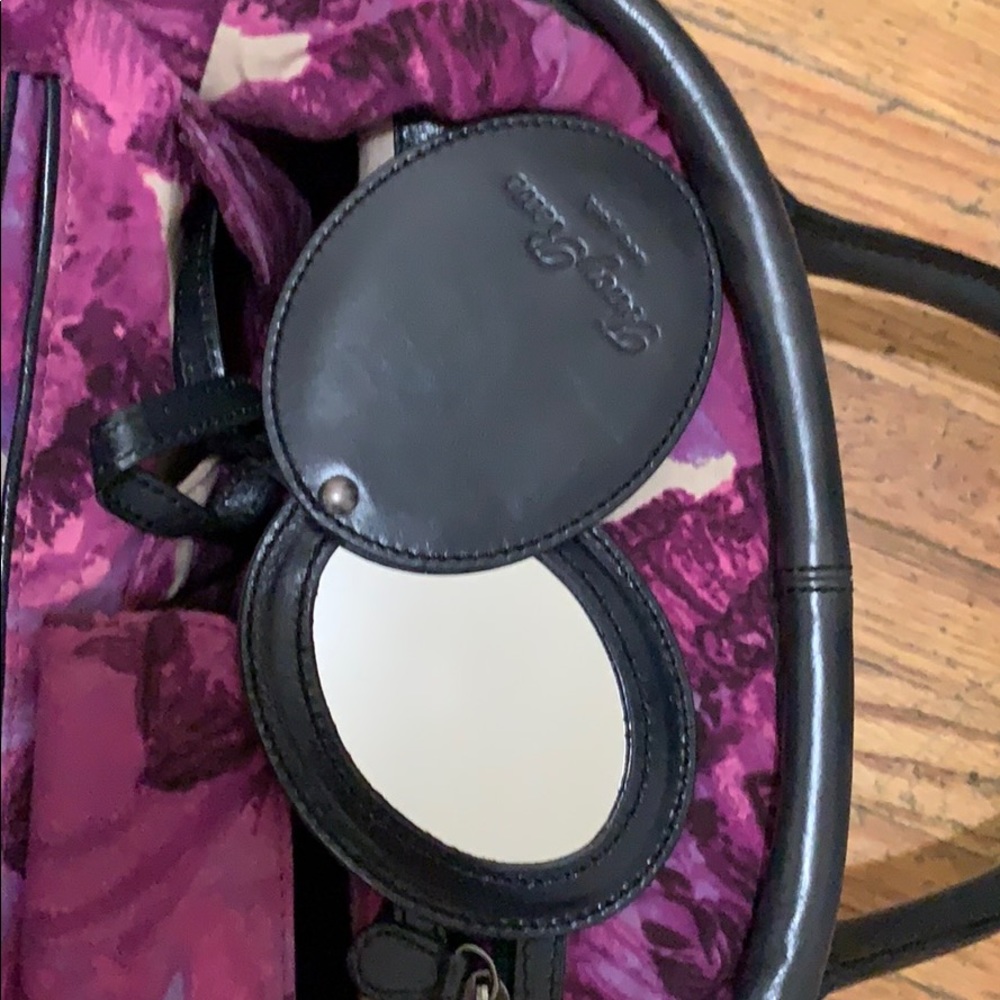 Tracy Reece Handbag w Fuchsia Floral Print Inside - Picture 4 of 4
